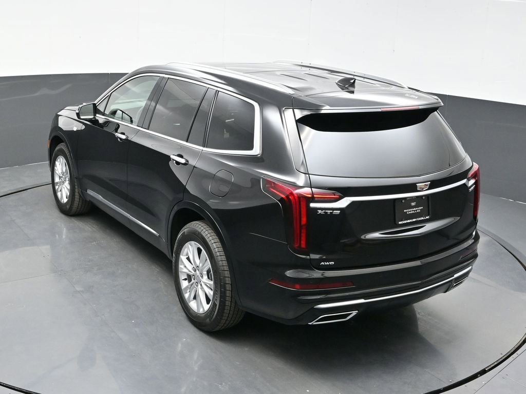 New 2025 Cadillac XT6 Luxury w/ LPO, Floor Liner Package AWD/4WD image 29