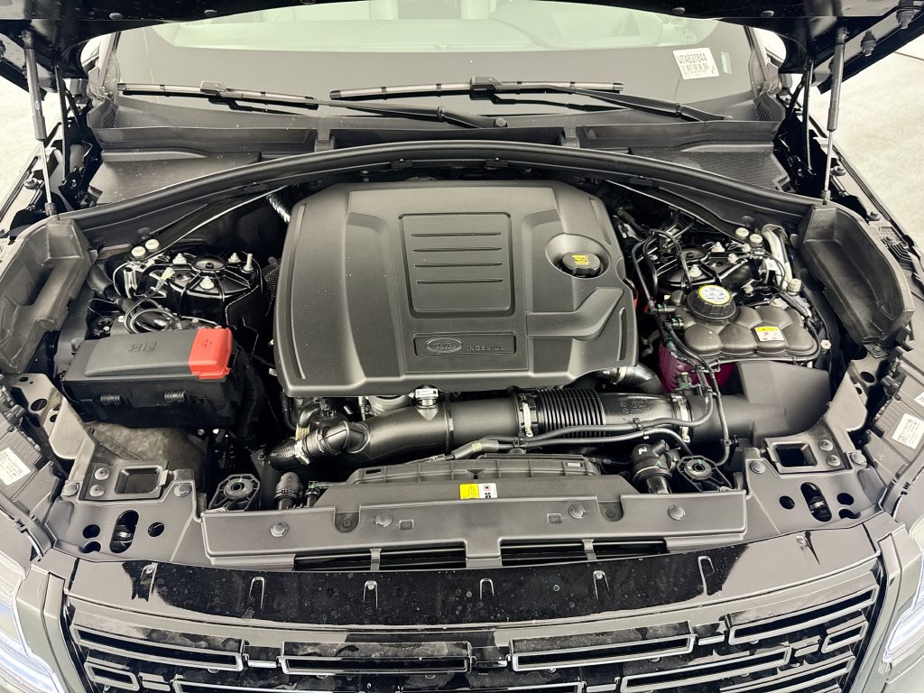 New 2026 Land Rover Range Rover Velar Belgravia AWD/4WD image 31