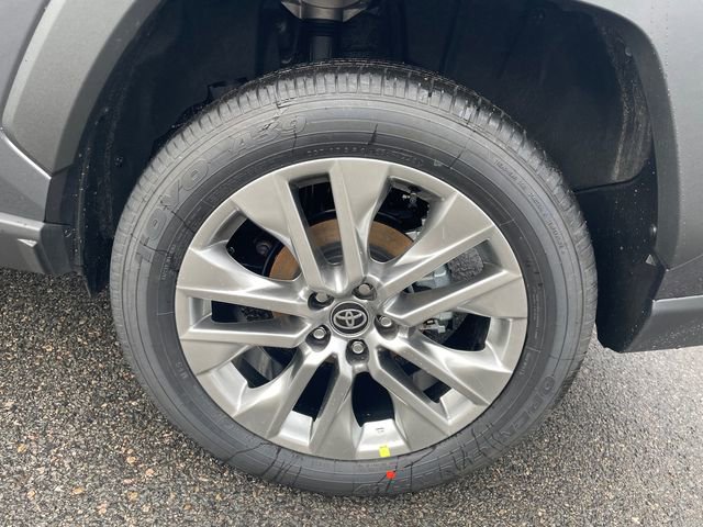 New 2025 Toyota RAV4 XLE Premium image 18