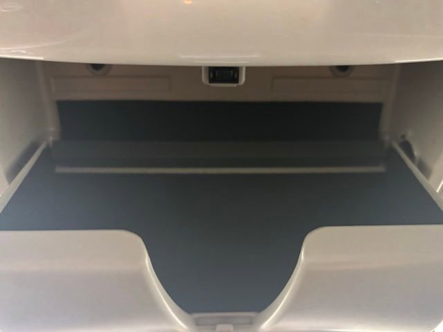 Used 2023 Nissan Rogue S image 31