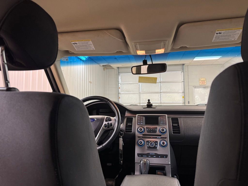 Used 2019 Ford Flex SE image 22