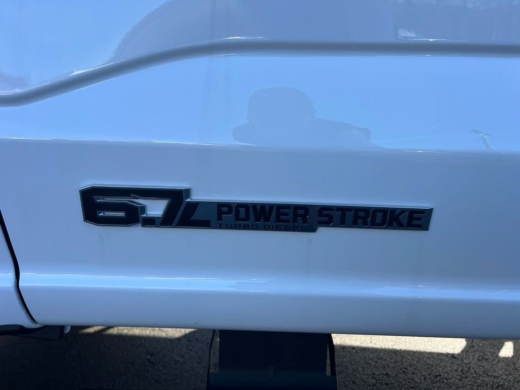 New 2026 Ford F350 XL w/ XL Chrome Package image 9