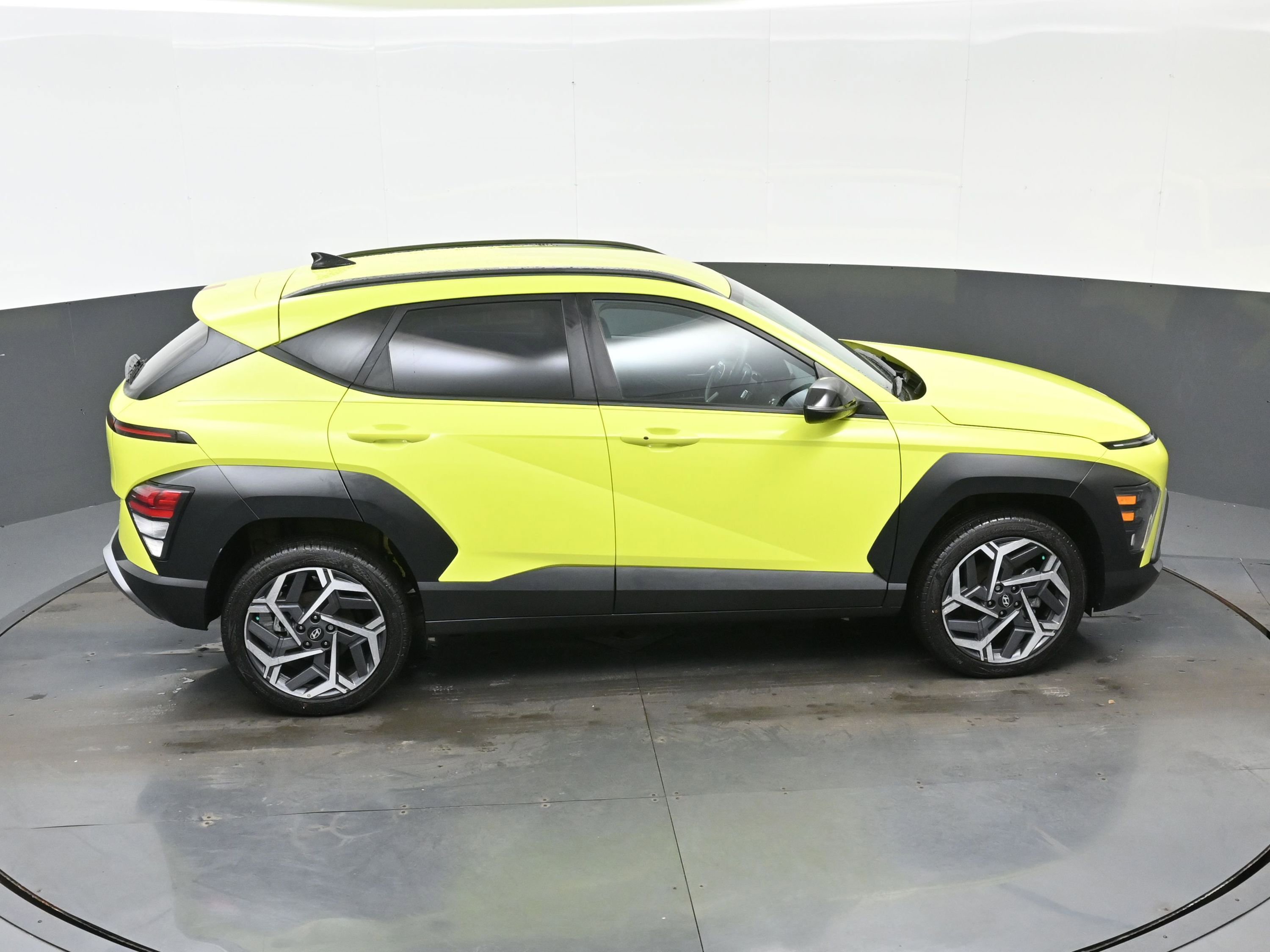 Certified 2026 Hyundai Kona SEL Premium image 38