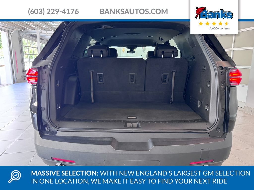 Certified 2023 Chevrolet Traverse LT w/ Rear Camera Mirror Package AWD/4WD image 8