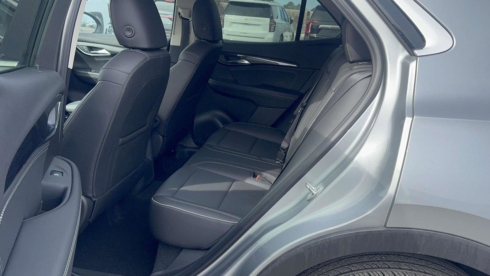 Used 2023 Buick Envision Essence AWD/4WD image 13