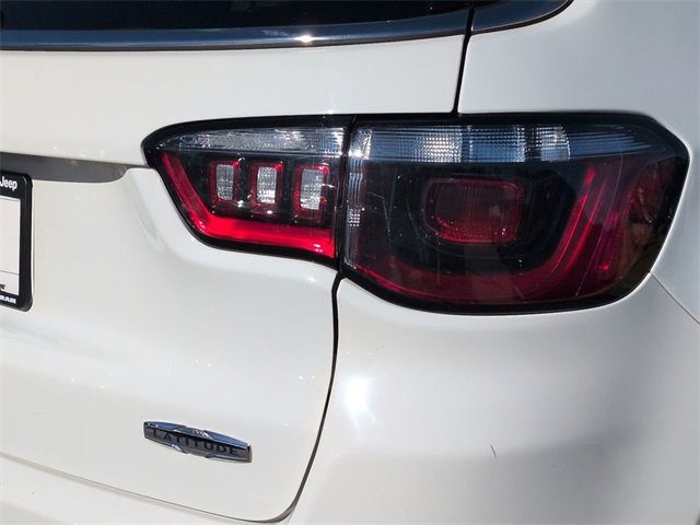 Used 2021 Jeep Compass Latitude image 12