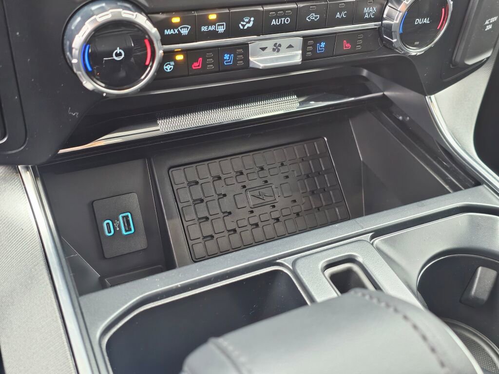 Certified 2024 Ford F150 Platinum image 28