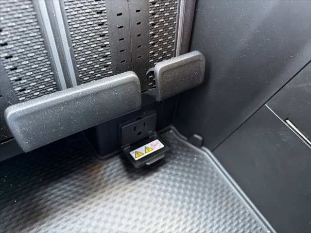 Used 2025 RAM 1500 Laramie w/ Night Edition image 26