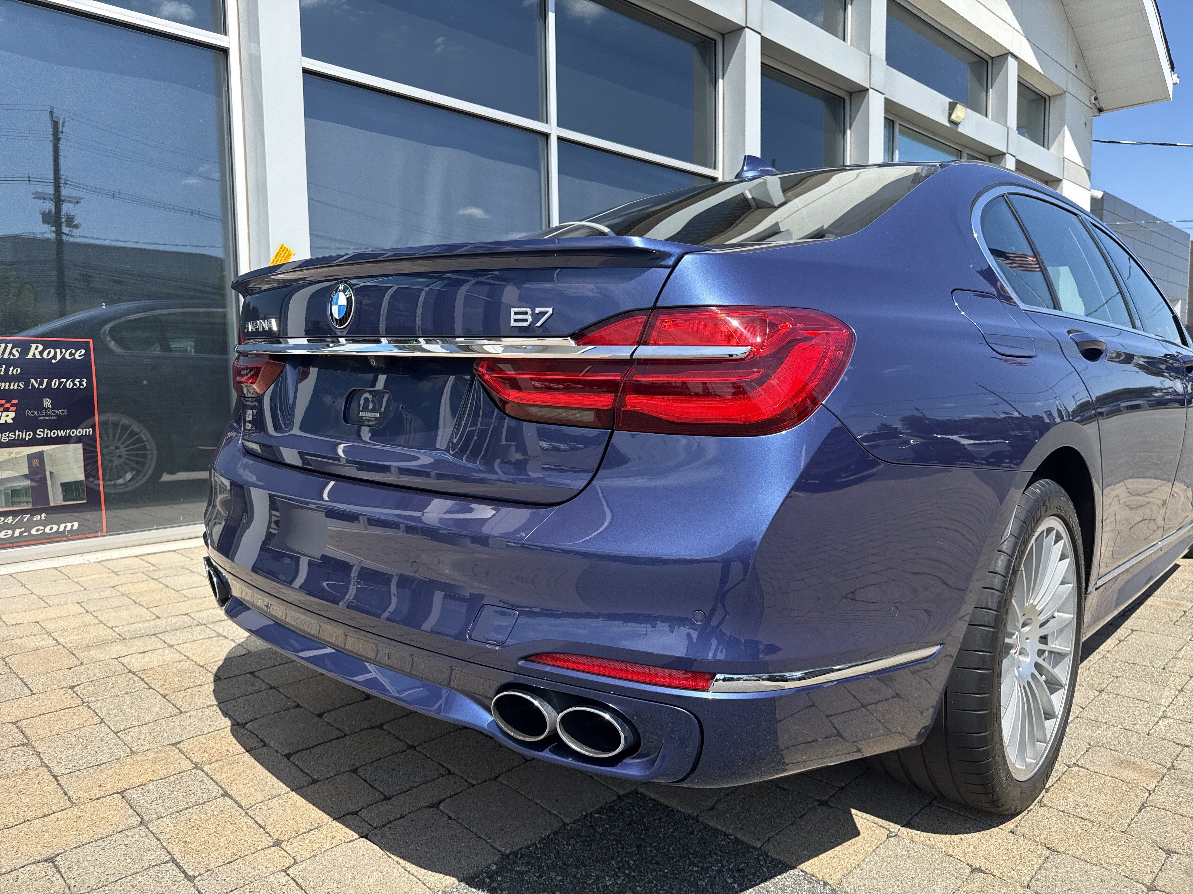 Used 2018 BMW ALPINA B7 xDrive AWD/4WD image 43