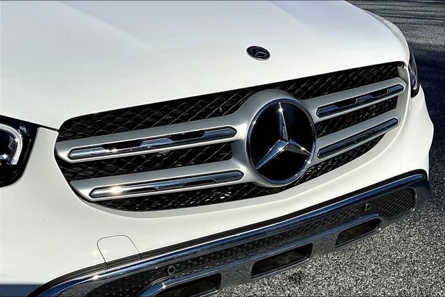 Used 2022 Mercedes-Benz GLC 300 4MATIC image 5