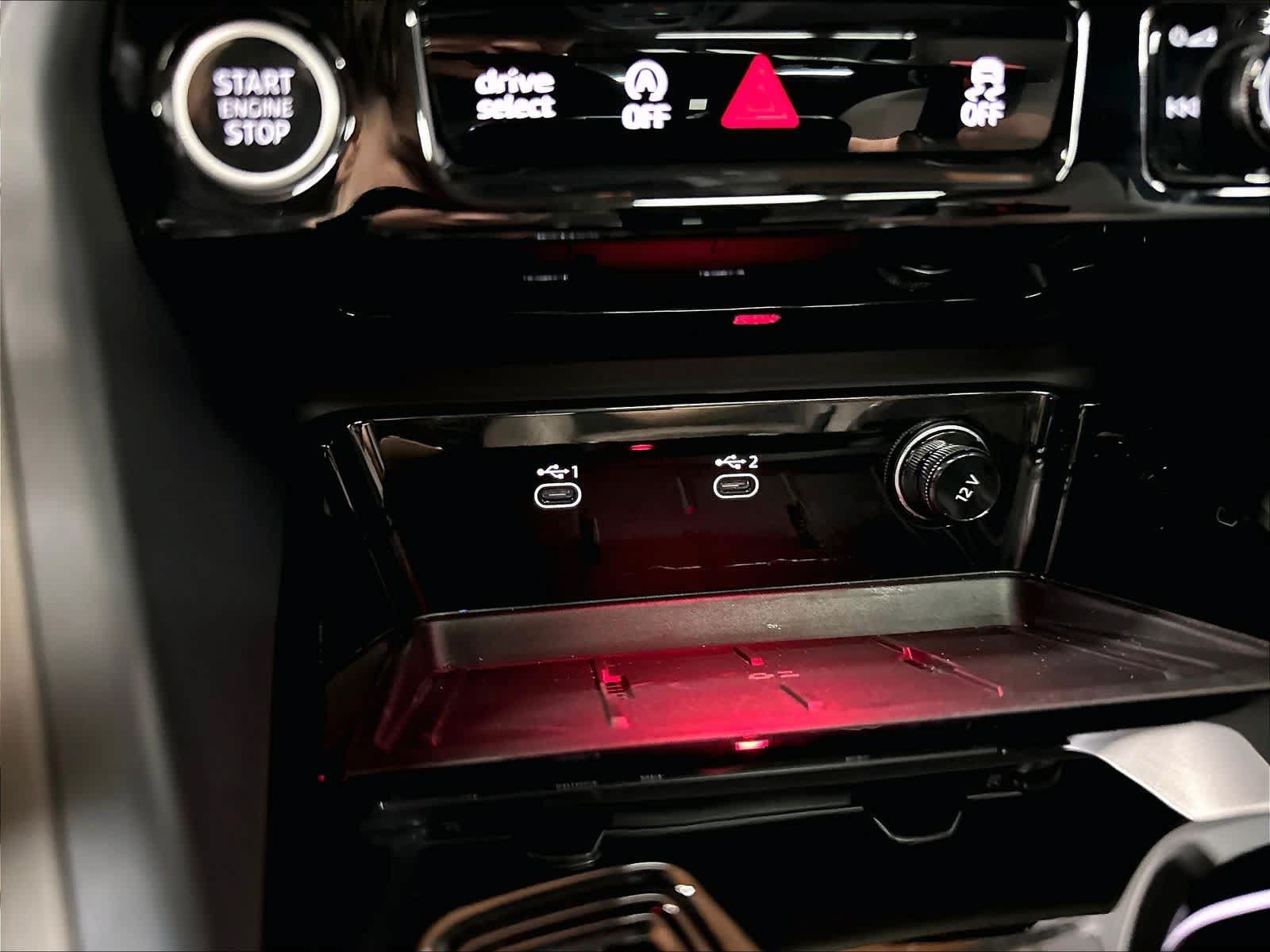 Certified 2025 Audi Q5 Premium AWD/4WD image 32