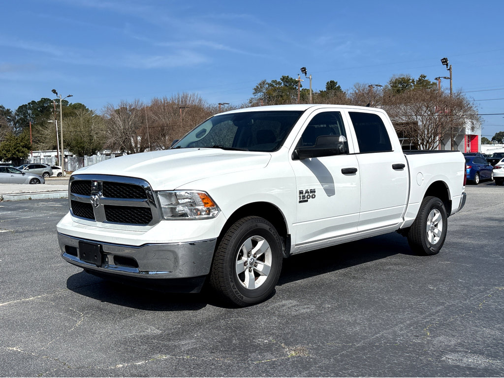 Used 2023 RAM 1500 Classic SLT w/ Trailer & Traction Group image 3
