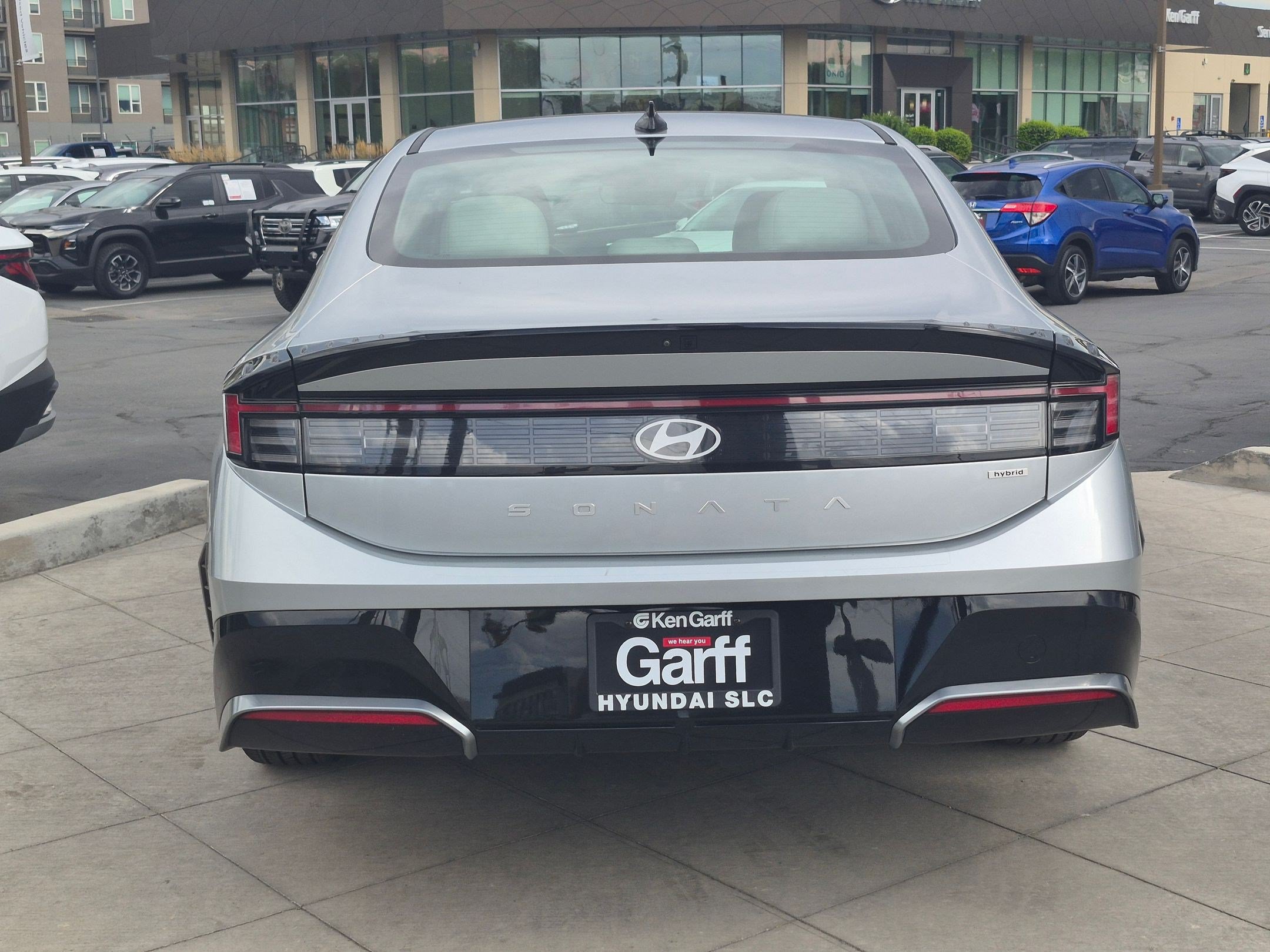 Certified 2025 Hyundai Sonata SEL FWD image 5