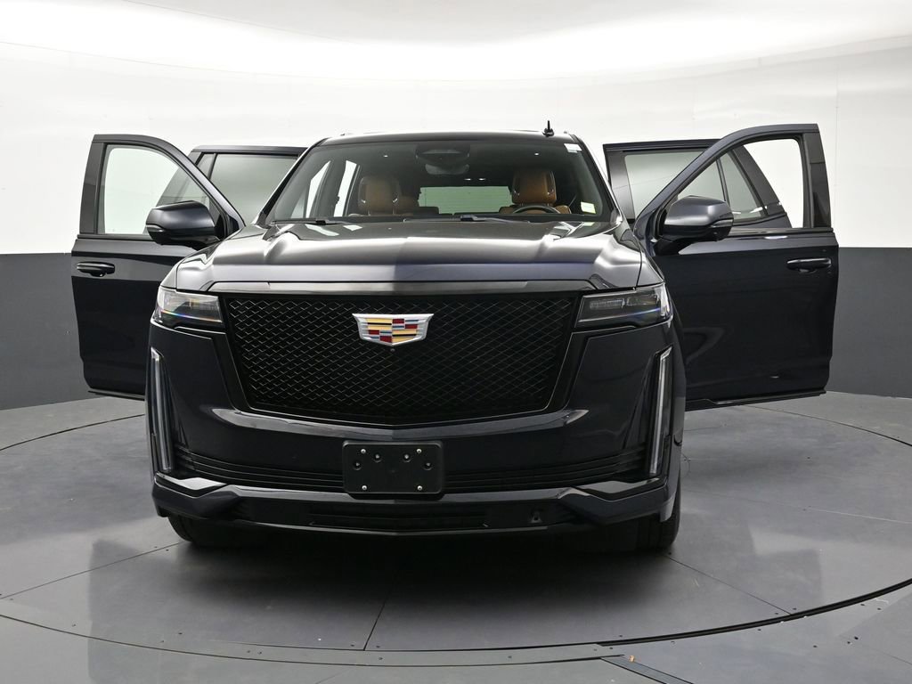 Used 2021 Cadillac Escalade Sport w/ Driver Assist Tech Package AWD/4WD image 39