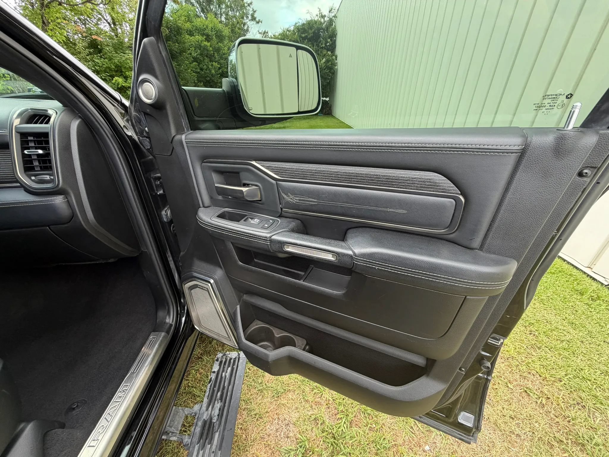 Used 2019 RAM 2500 Limited AWD/4WD image 27