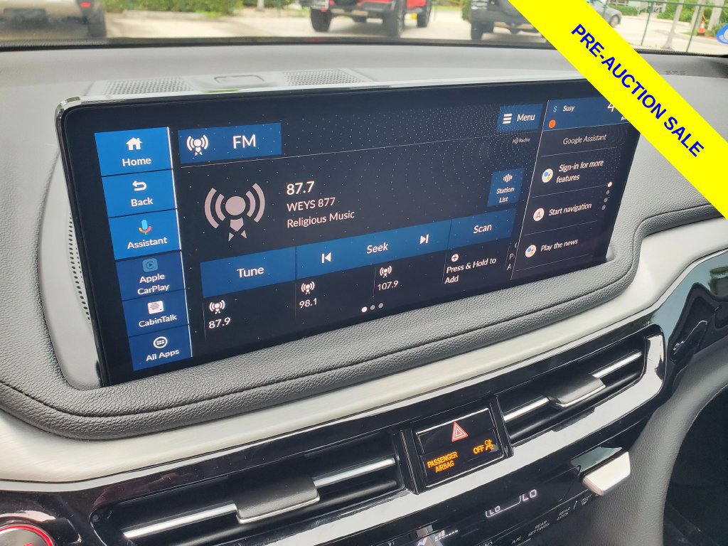 Certified 2025 Acura MDX FWD image 29