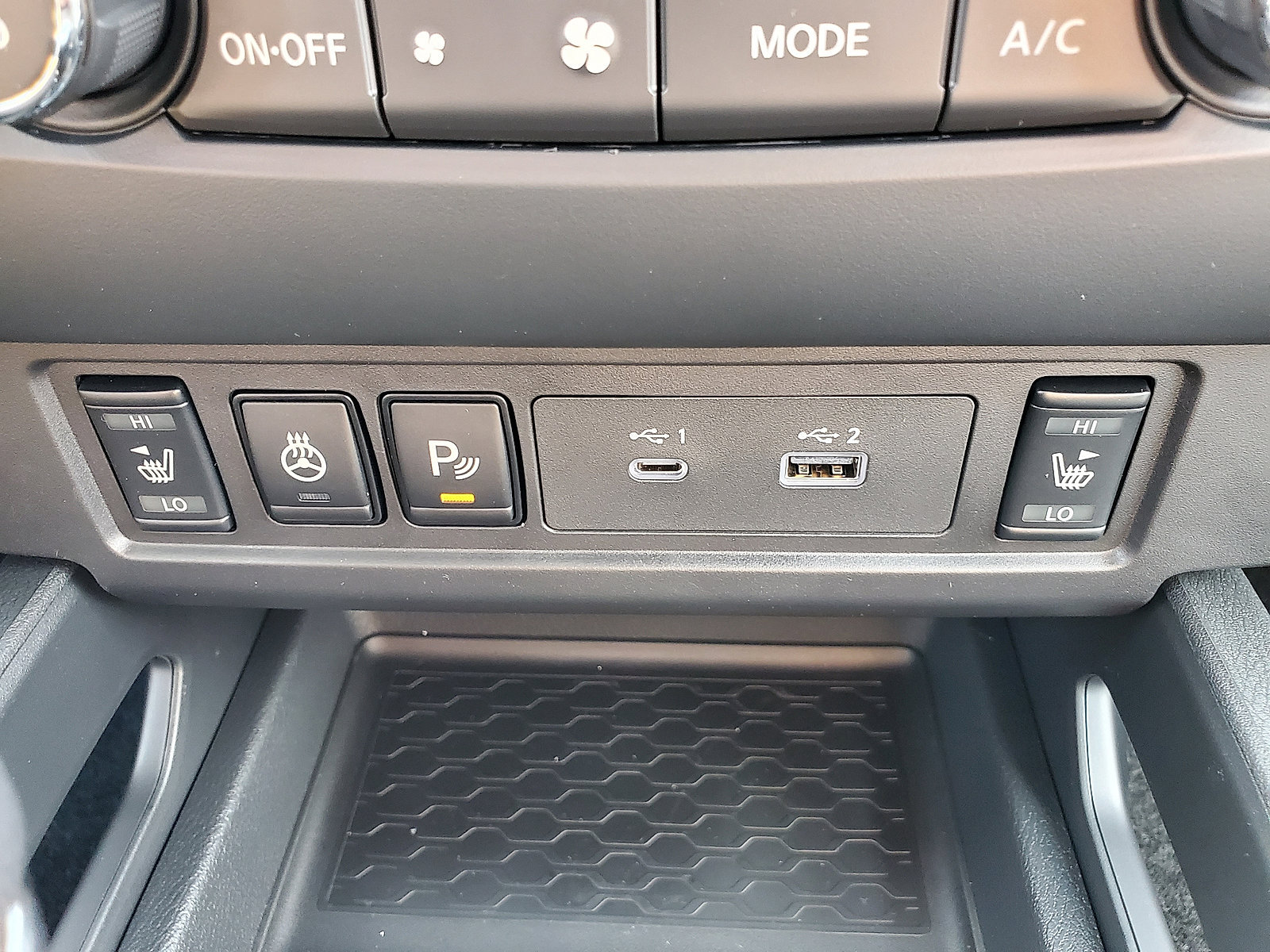 New 2026 Nissan Frontier SV w/ SV Convenience Package AWD/4WD image 24