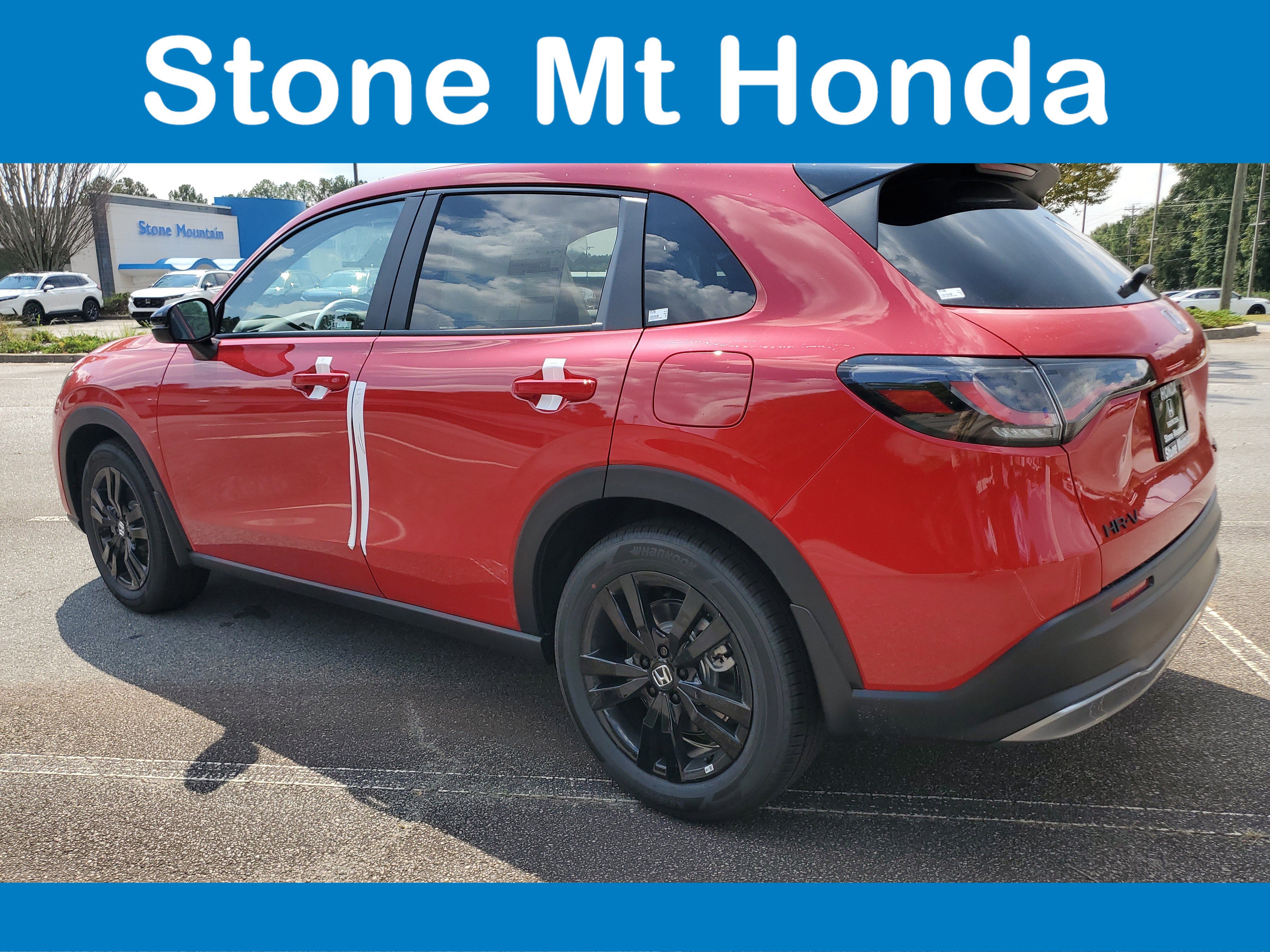 New 2026 Honda HR-V Sport image 4