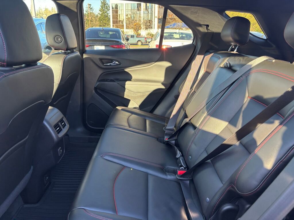 Used 2024 Chevrolet Equinox RS w/ RS Leather Package image 13
