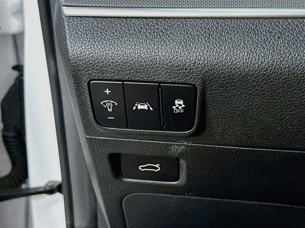 Used 2023 Kia K5 GT-Line w/ GT-Line Premium Package FWD image 23