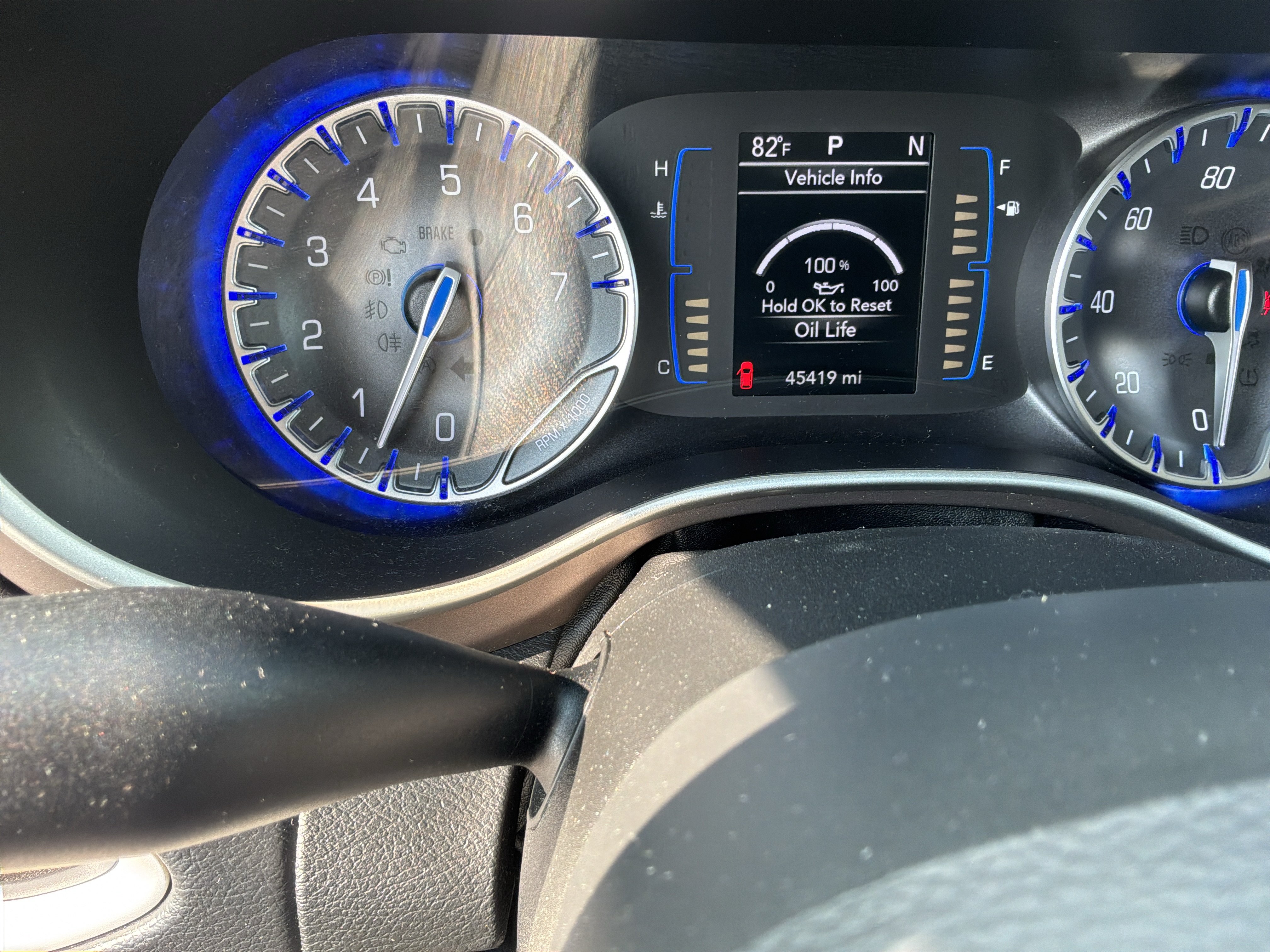 Used 2018 Chrysler Pacifica Touring Plus FWD image 22