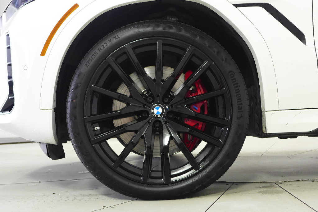 Certified 2024 BMW X6 M60i AWD/4WD image 5