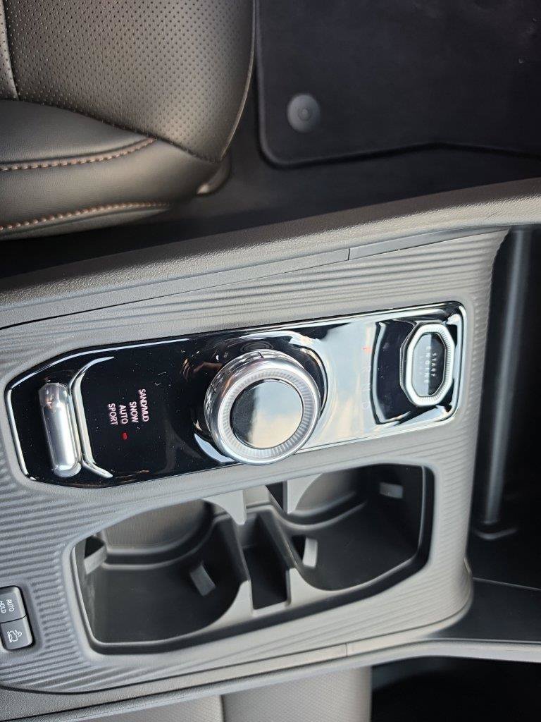 New 2026 Jeep Cherokee Limited AWD/4WD image 19
