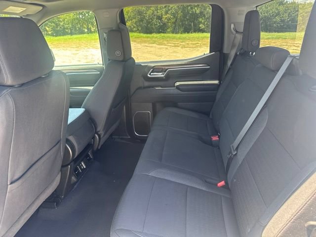 Used 2026 Chevrolet Silverado 1500 LT AWD/4WD image 17