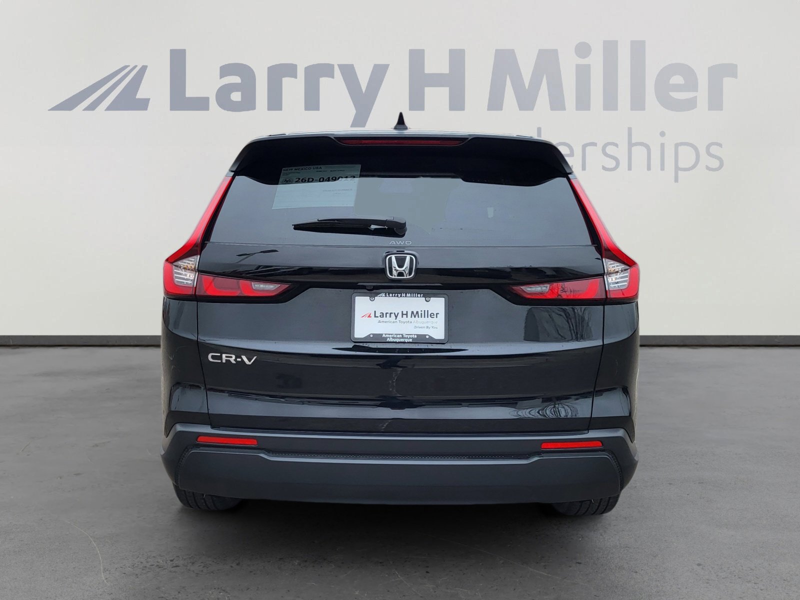 Used 2025 Honda CR-V LX image 4