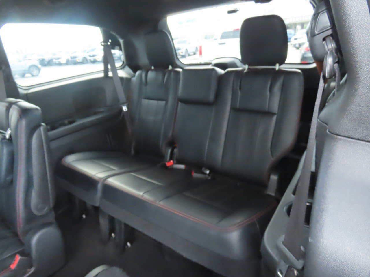 Used 2019 Dodge Grand Caravan GT FWD image 19