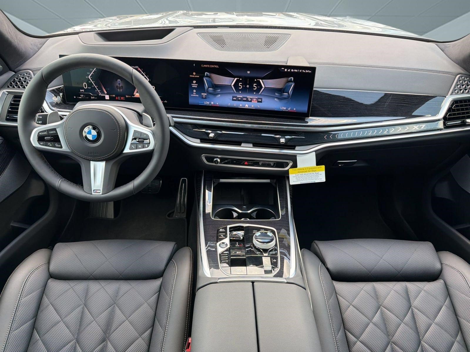 New 2027 BMW X7 xDrive40i w/ M Sport Package AWD/4WD image 16