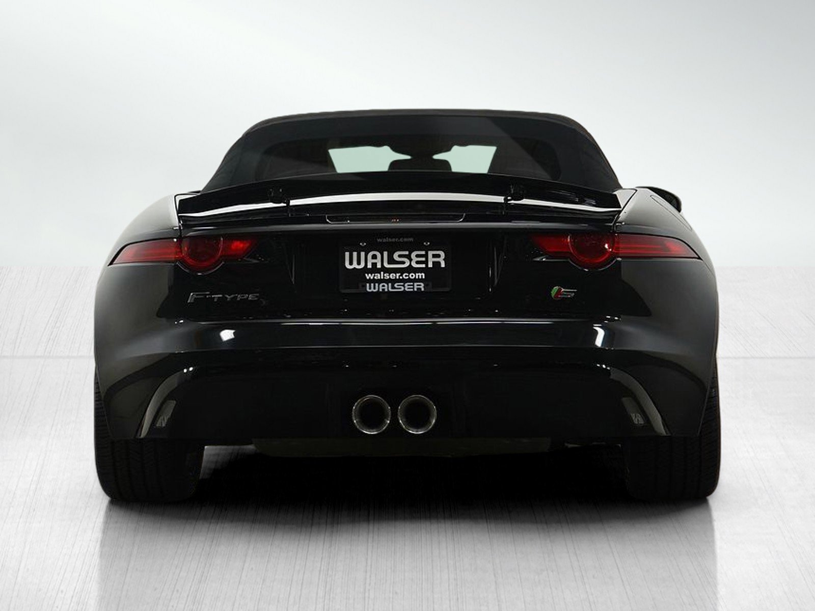 Used 2014 Jaguar F-TYPE S RWD image 4