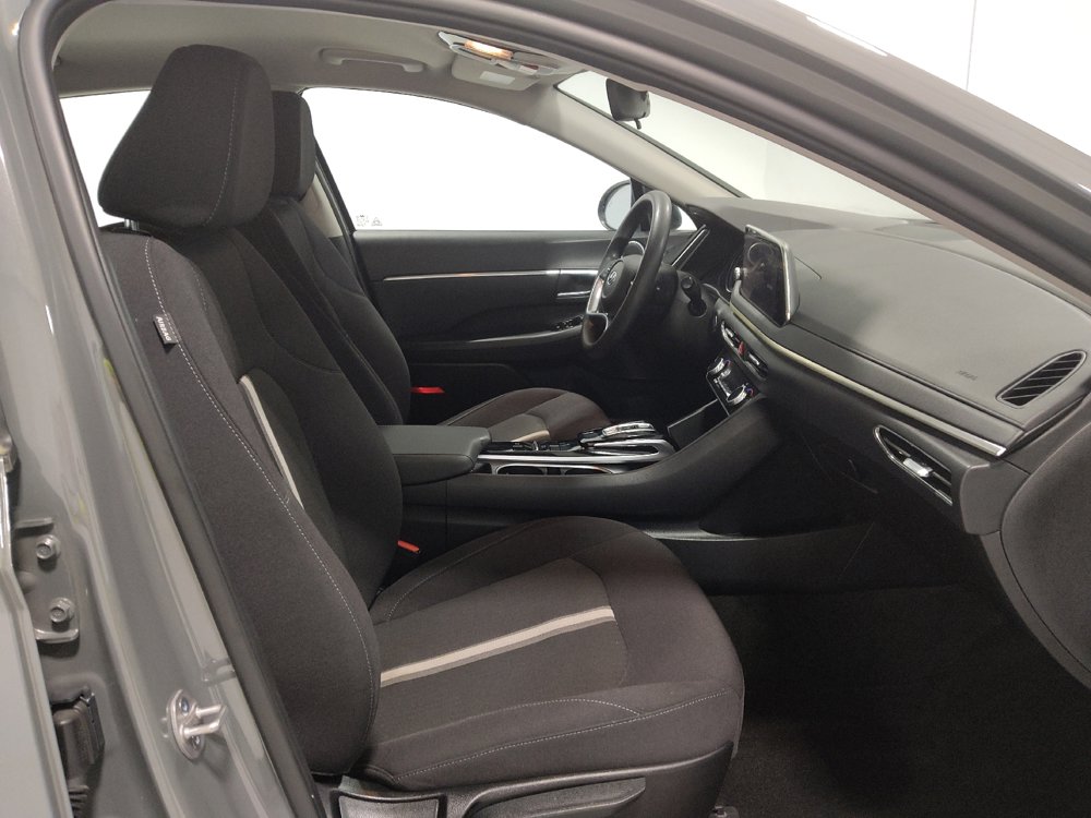Used 2023 Hyundai Sonata SEL image 21