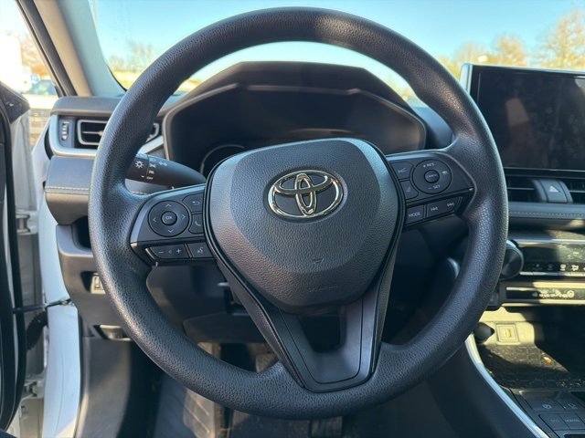 Used 2024 Toyota RAV4 LE image 15
