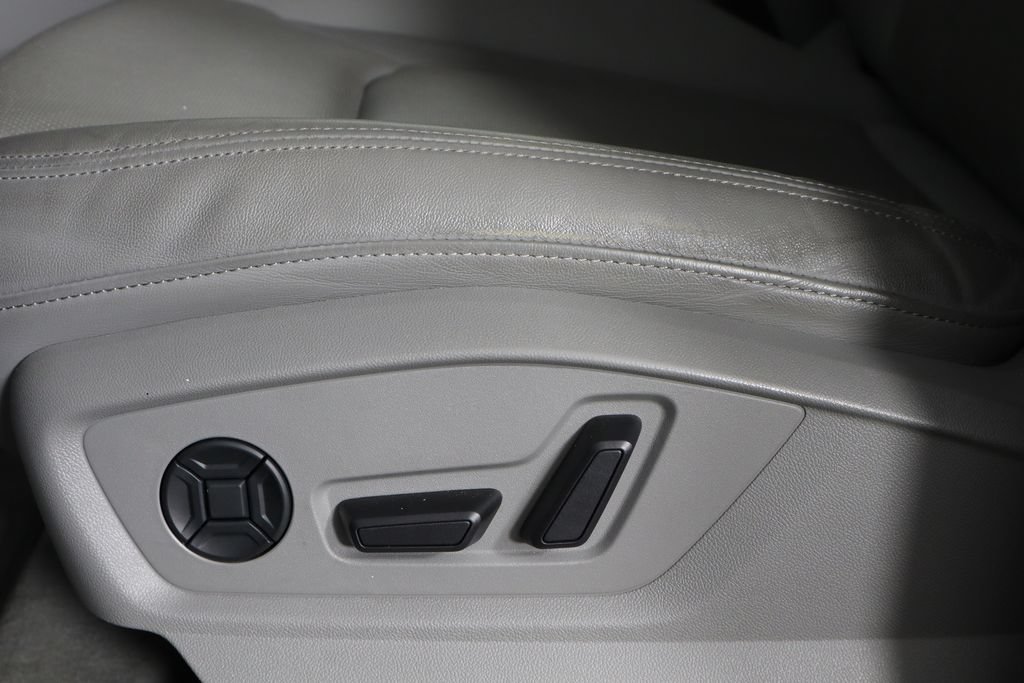 Used 2021 Audi Q7 3.0T Prestige AWD/4WD image 24