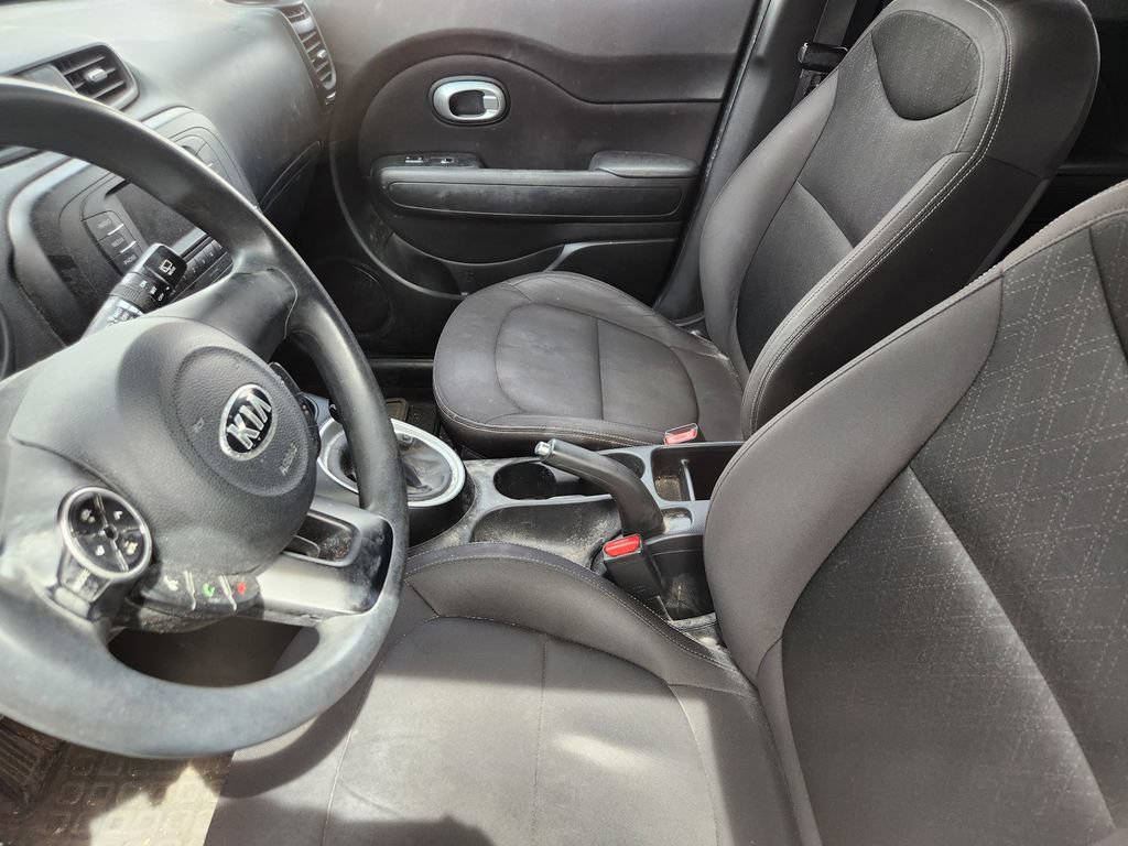 Used 2017 Kia Soul FWD image 8