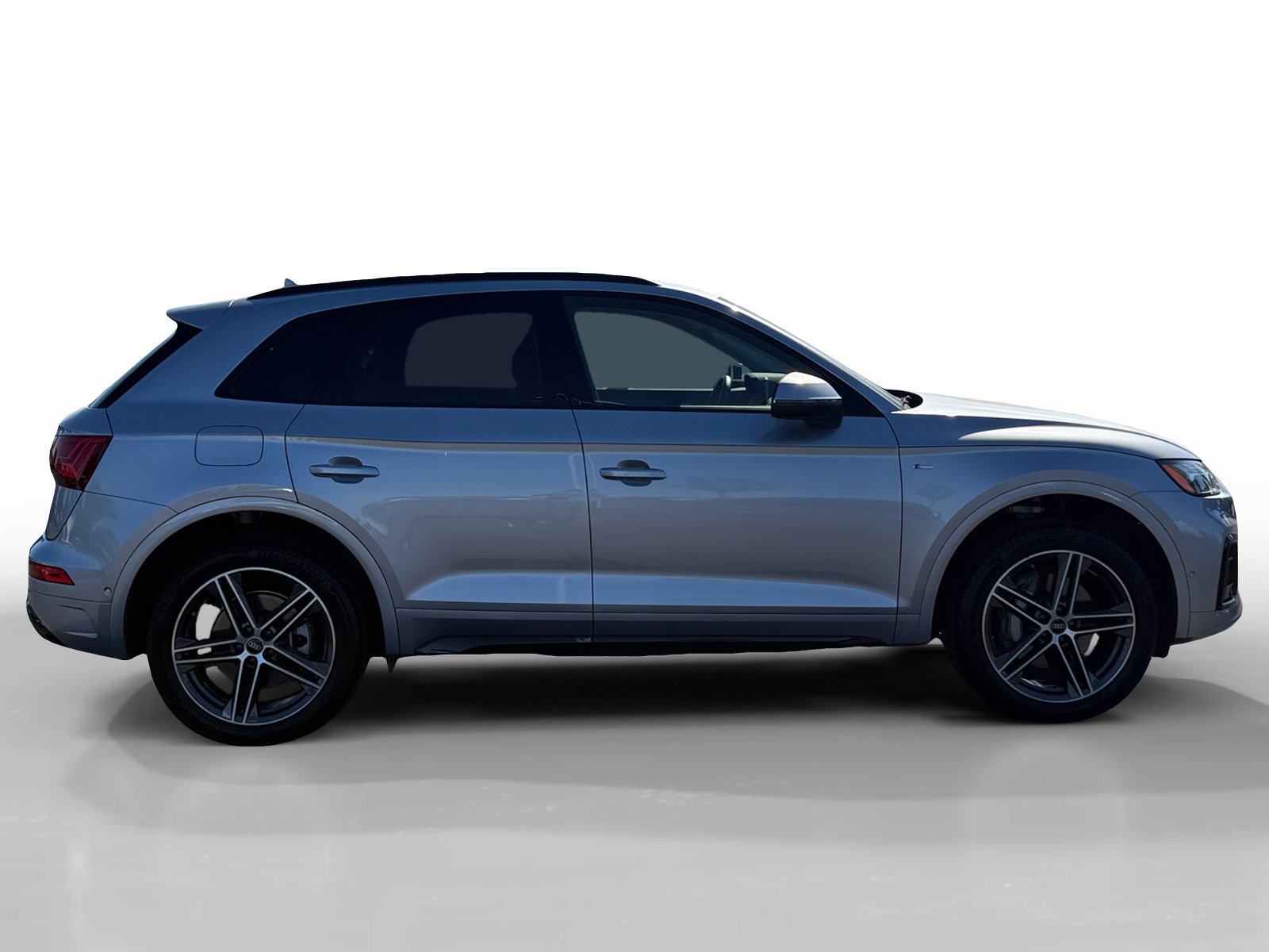 Used 2022 Audi Q5 e Prestige w/ Prestige Package AWD/4WD image 6