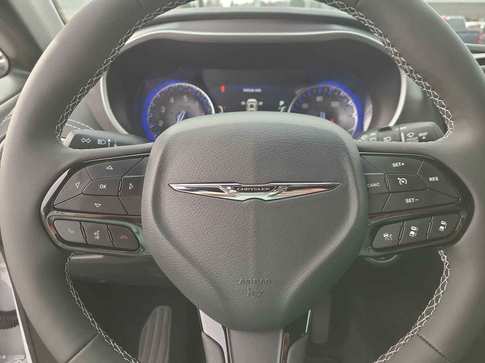 New 2026 Chrysler Pacifica Select w/ S Appearance Package FWD image 23