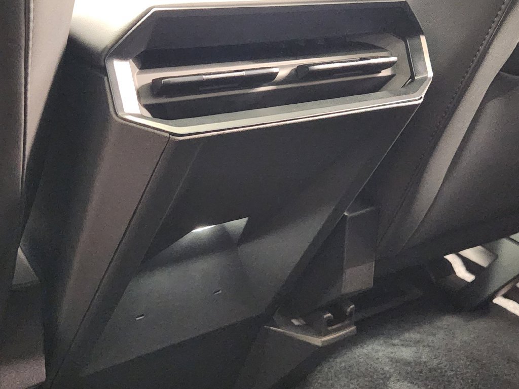 Used 2026 Tesla Cybertruck AWD Crew Cab image 29
