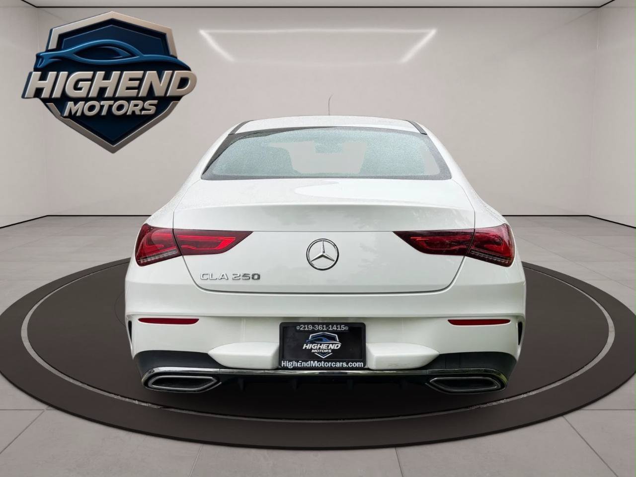 Used 2021 Mercedes-Benz CLA 250 w/ AMG Line image 5