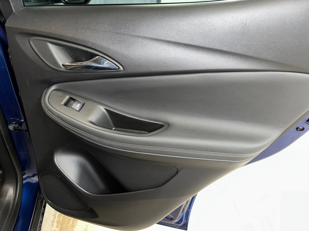 Certified 2023 Buick Encore GX Preferred w/ Cold Weather Comfort Package image 27