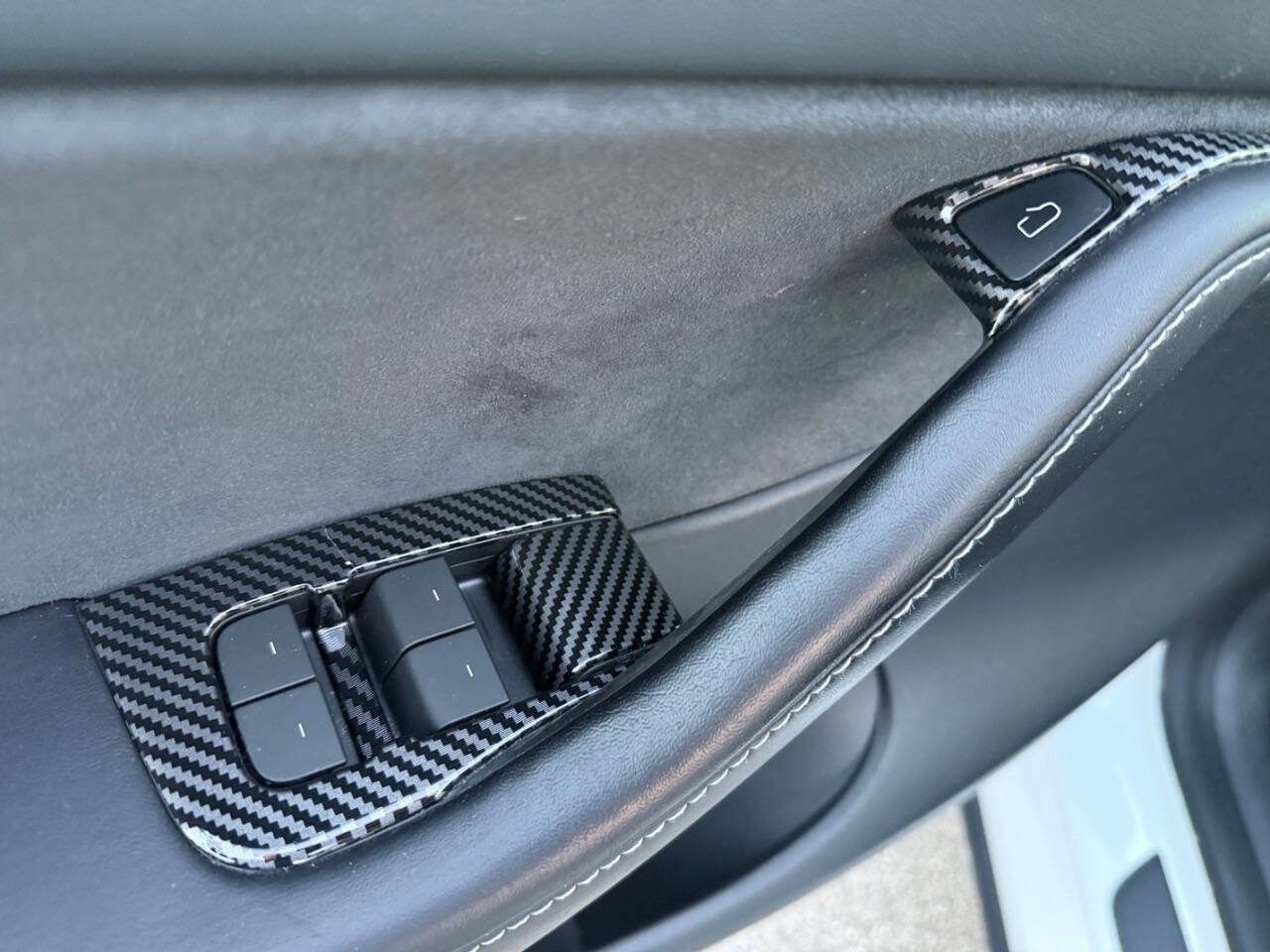 Used 2022 Tesla Model Y Performance image 23