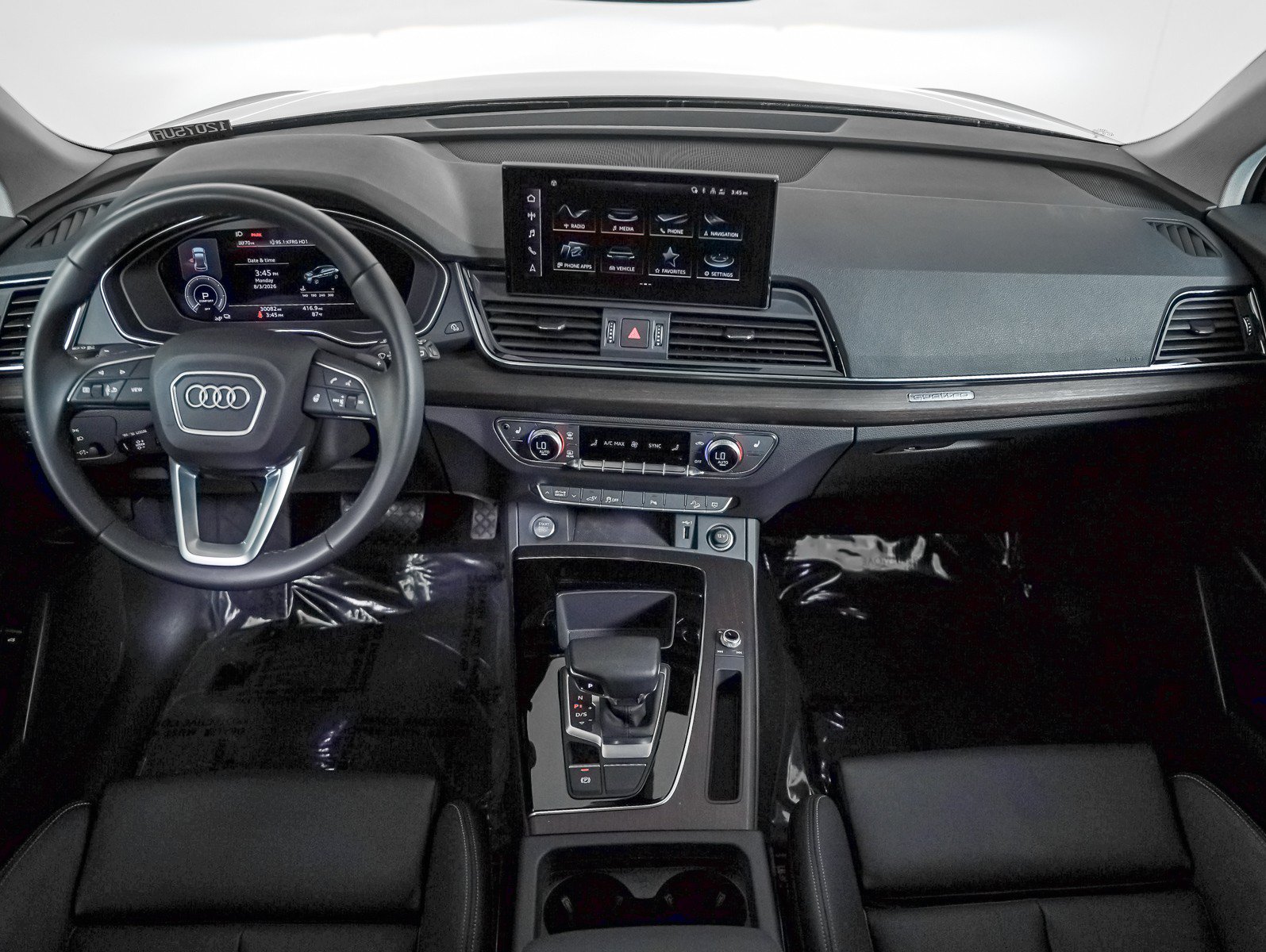 Used 2023 Audi Q5 e Premium w/ Convenience Package AWD/4WD image 9