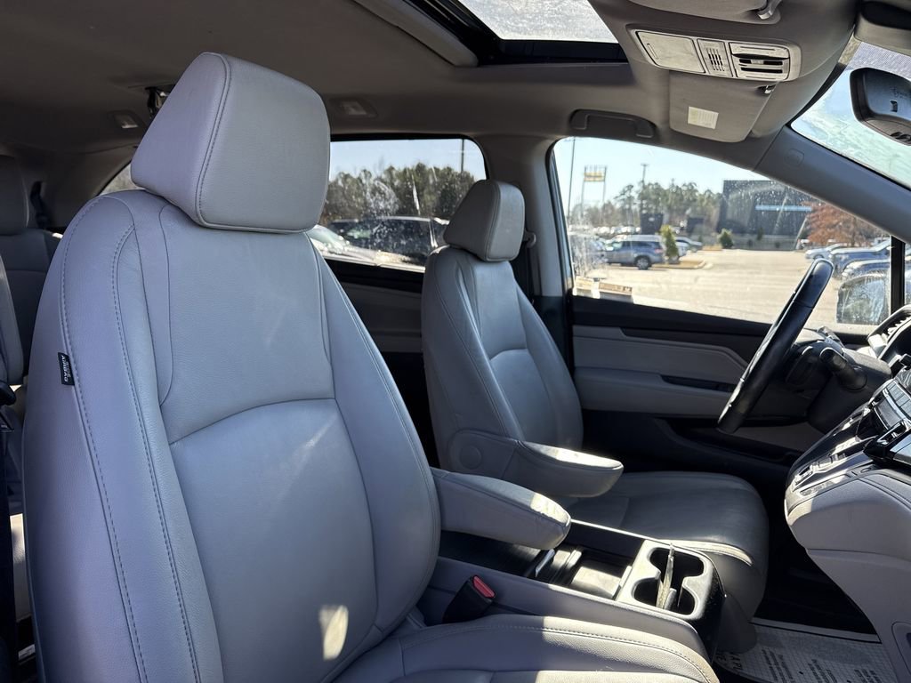 Used 2019 Honda Odyssey EX-L image 18