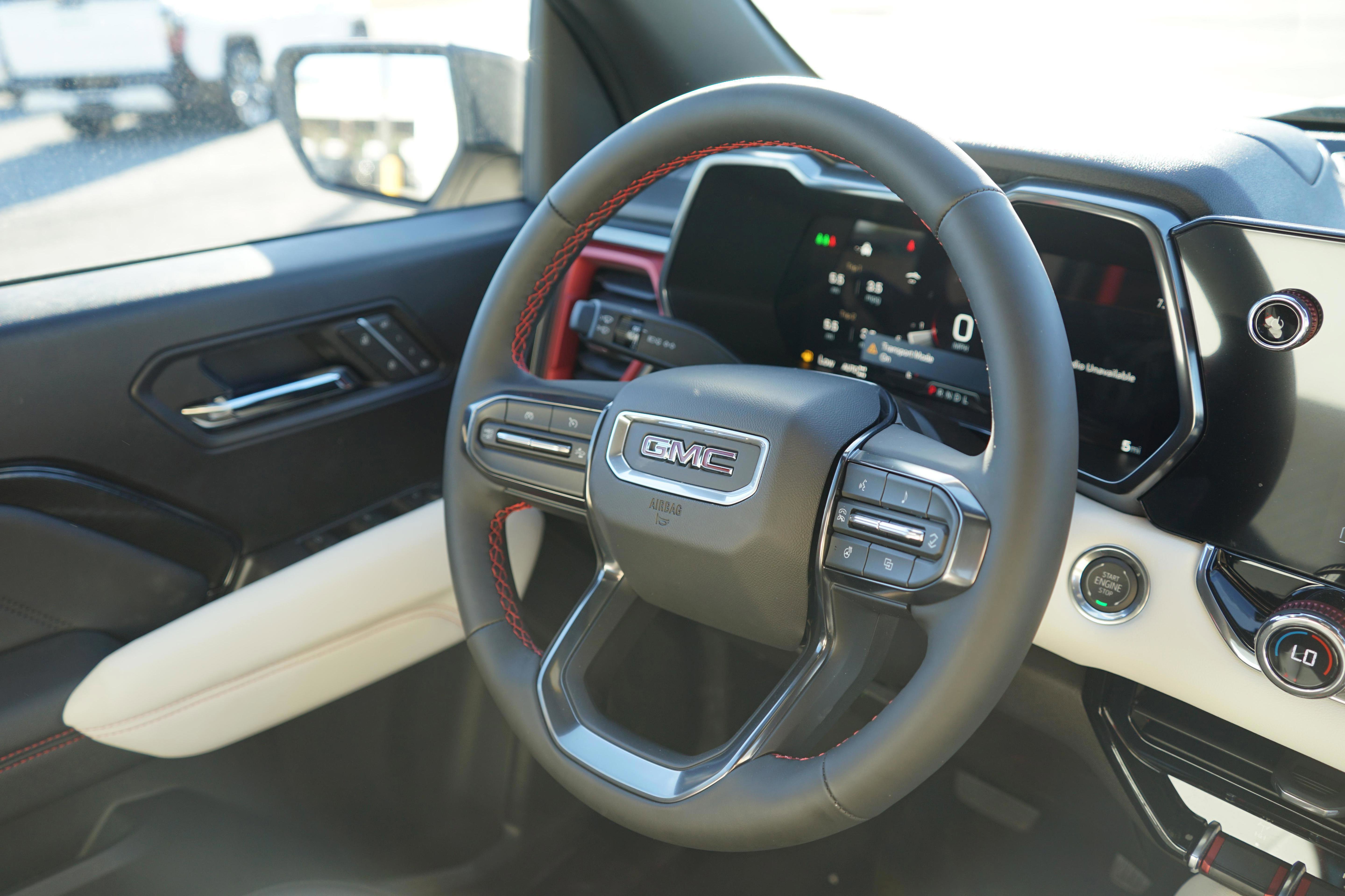 New 2026 GMC Canyon AT4X w/ AT4X AEV Edition image 24