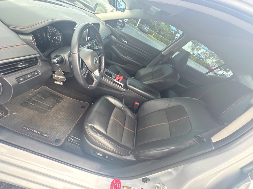 Certified 2021 Nissan Altima 2.0 SR FWD image 6