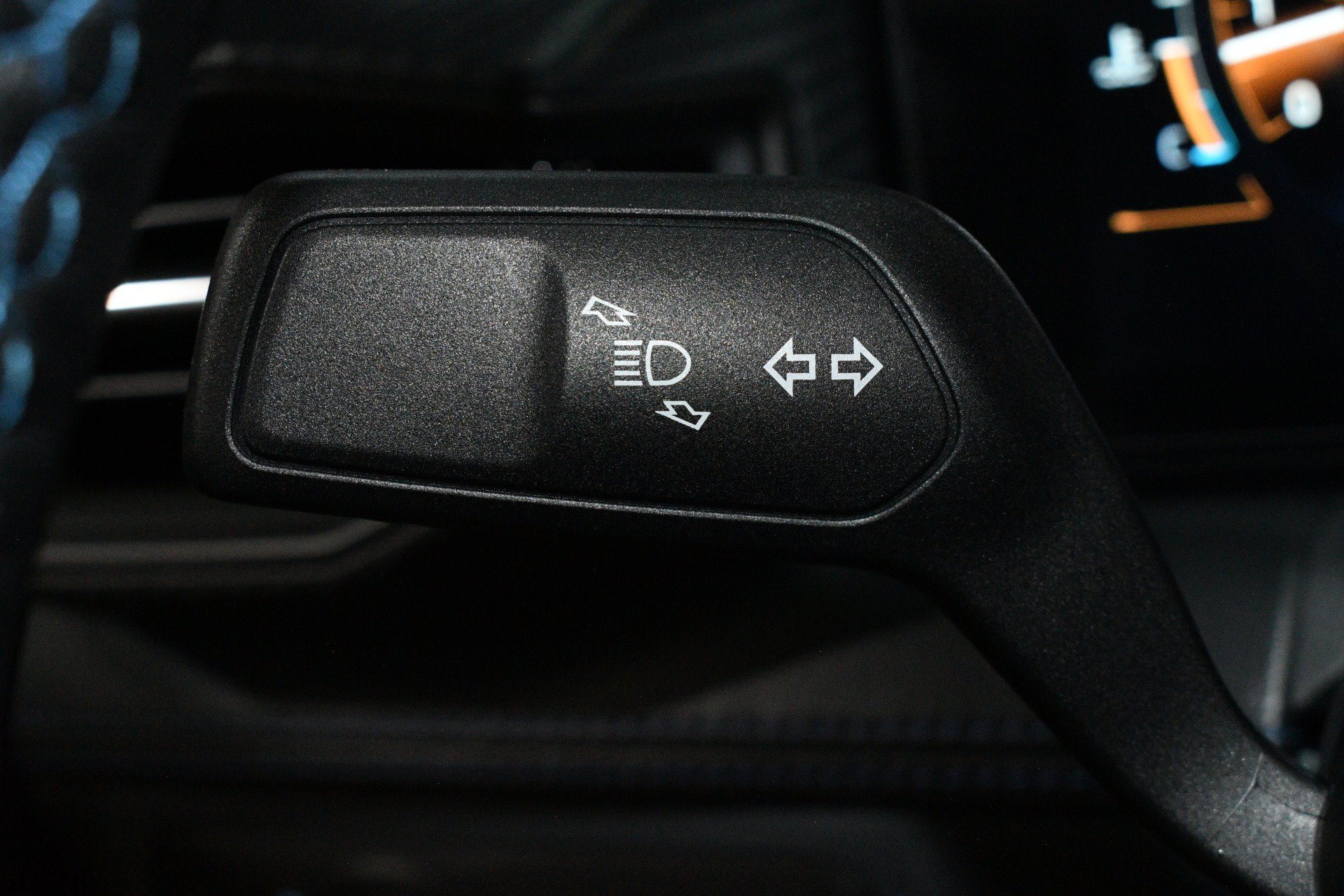 Used 2024 Ford Mustang Dark Horse RWD image 27