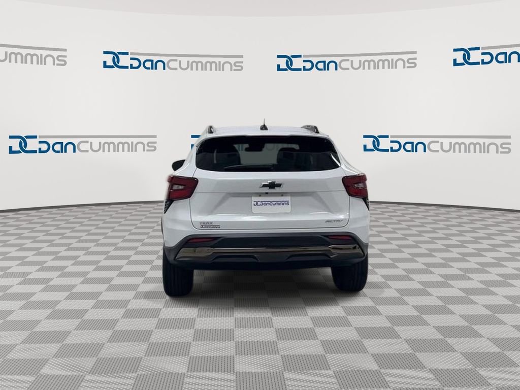 Used 2025 Chevrolet Trax ACTIV w/ Driver Confidence Package FWD image 7