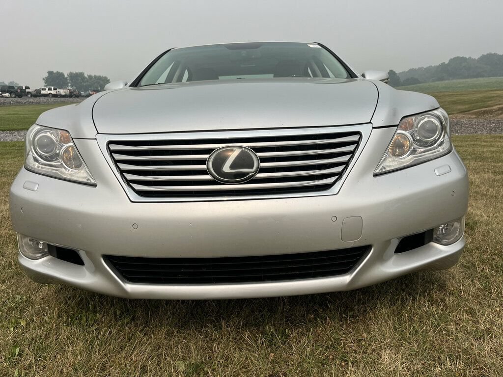 Used 2011 Lexus LS 460 L w/ Luxury Pkg AWD/4WD image 10