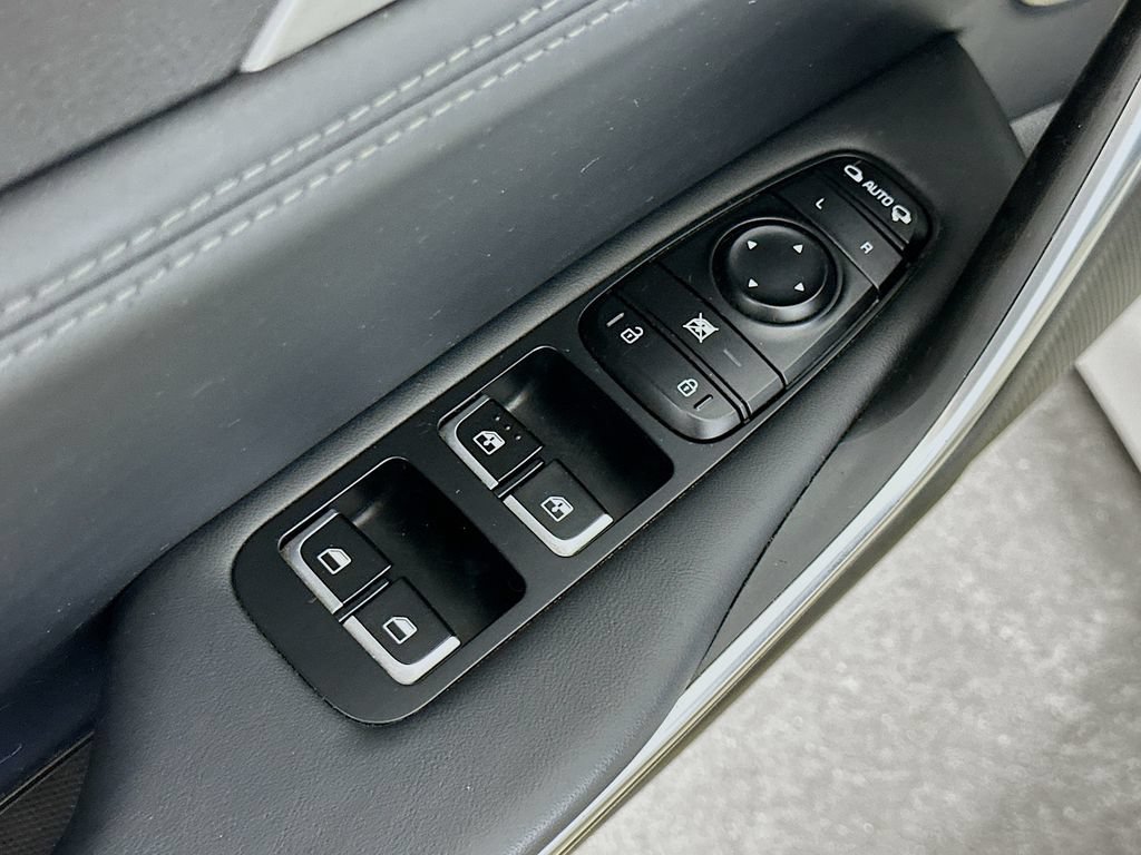 Used 2020 Kia Stinger GT1 RWD image 20